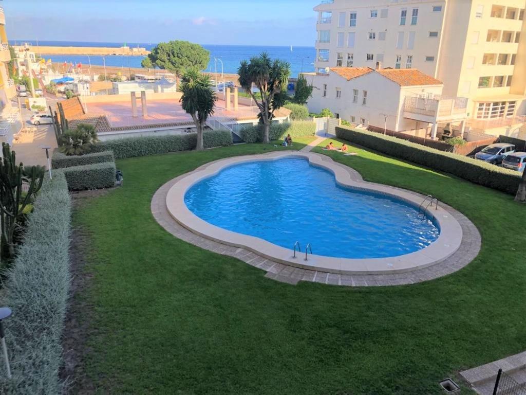 Acogedor Apartamento Frente Al Mar Con Piscina Altea Exterior photo